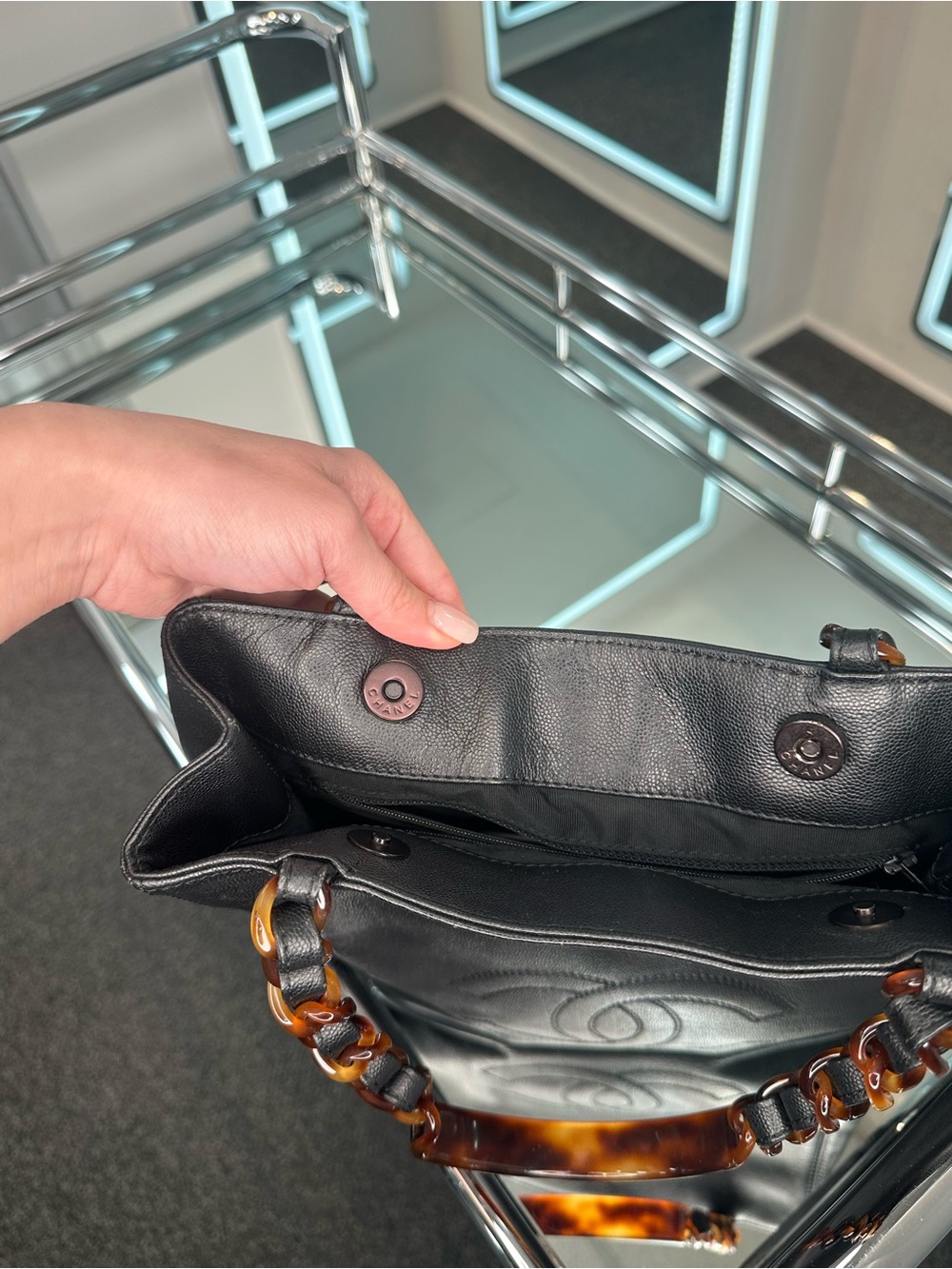 Chanel Petite Tote - Picture 13 of 15